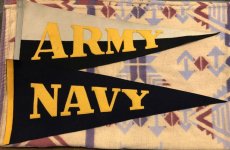 画像1: Vintage US.Army & Navy  Pennant Set (1)